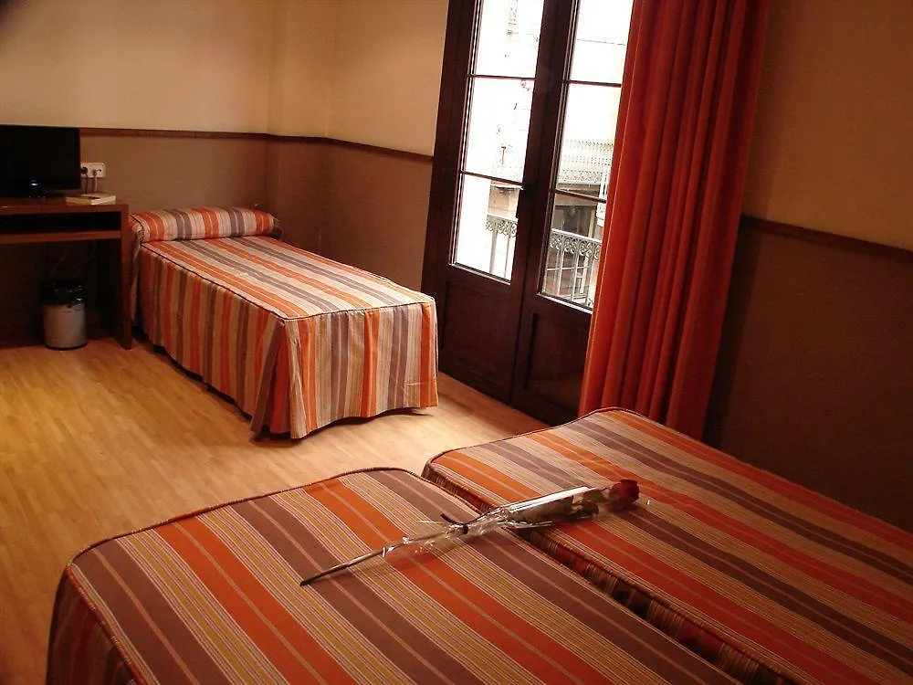 Hotel Adagio Barcelona 2*,  Spain
