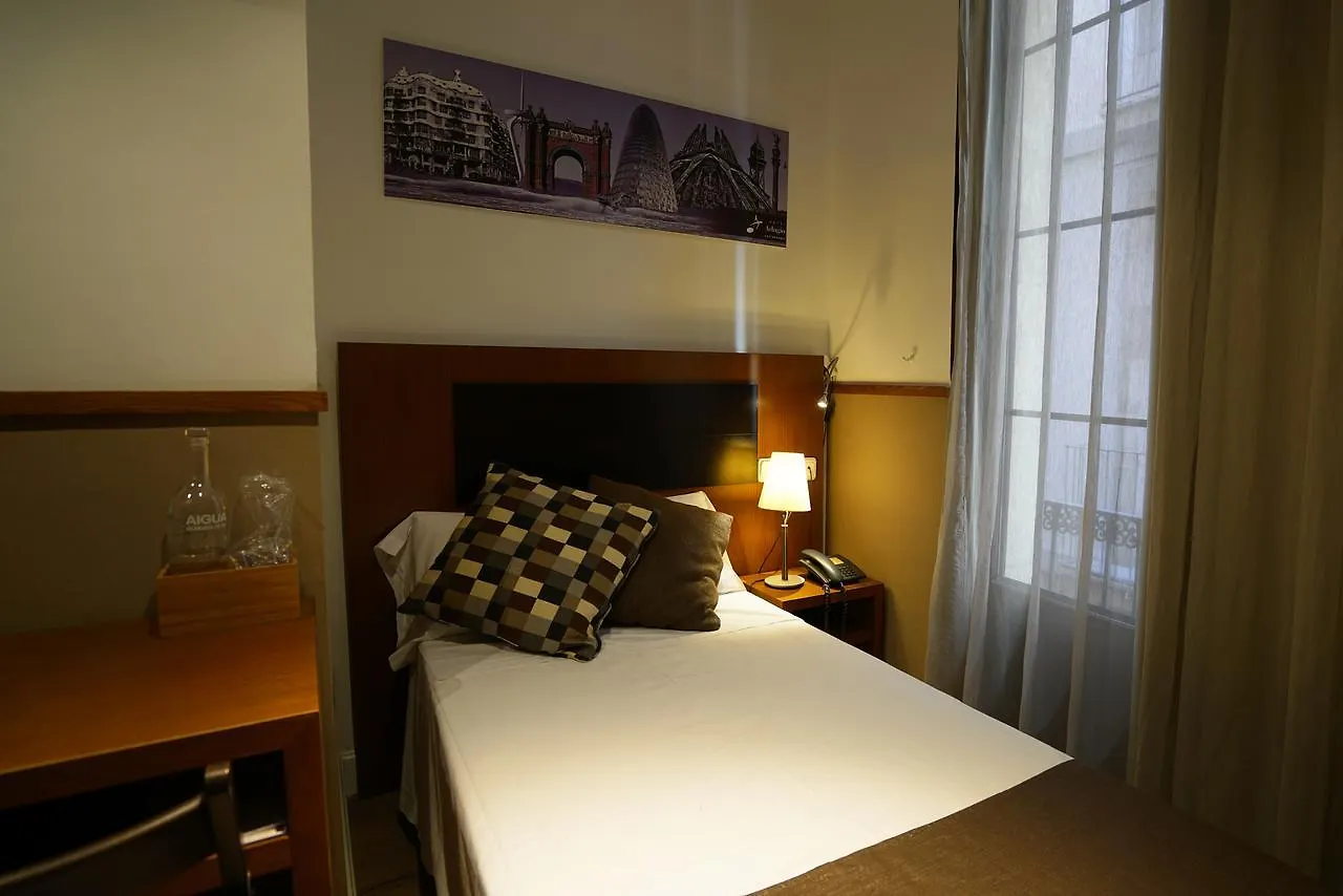 Hotel Adagio Barcelona 2*,  Spain
